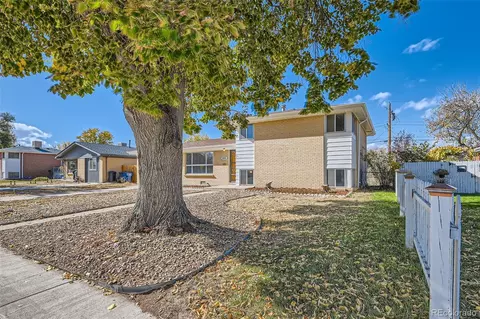 3055 Carson St, Aurora, CO 80011 photo 3