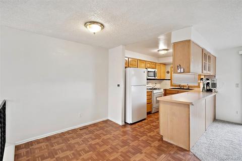 5181 Dillon St, Denver, CO 80239 photo 7