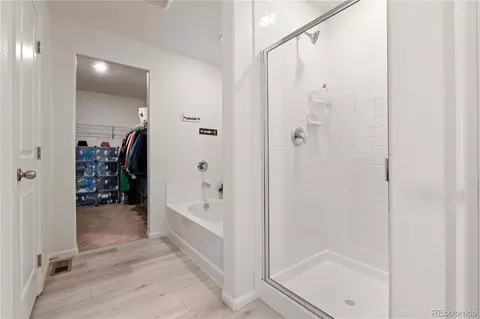 Bath - 7308 Animas Ave, Frederick, CO 80530 photo 3 of 5