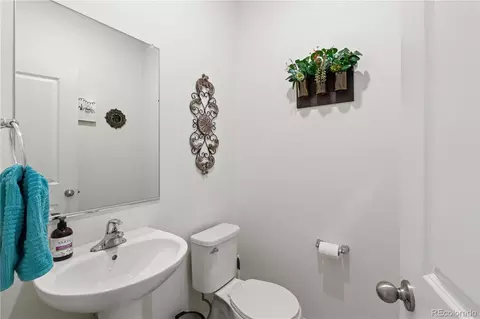 Bath - 7308 Animas Ave, Frederick, CO 80530 photo 5 of 5