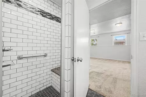 Bath - 2723 E 96th Way, Thornton, CO 80229 photo 2 of 2