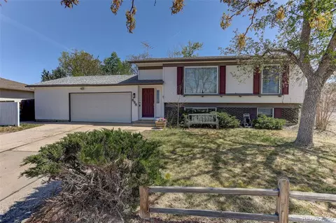 698 S Moline St, Aurora, CO 80012