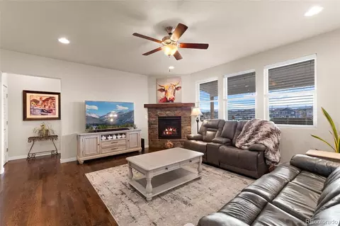 5468 Maidenhead Dr, Windsor, CO 80550 photo 2