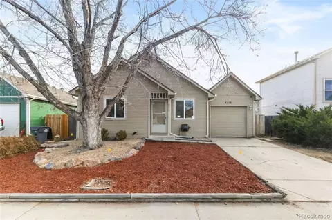 4512 S Pagosa Cir, Aurora, CO 80015