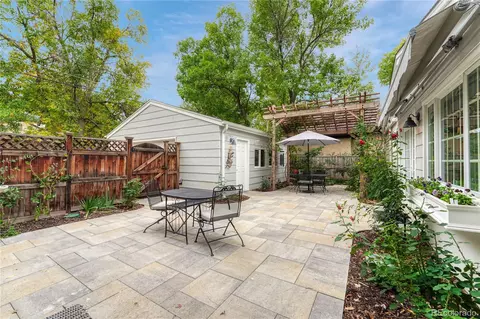 Exterior - 2086 Grape St, Denver, CO 80207 photo 4 of 7