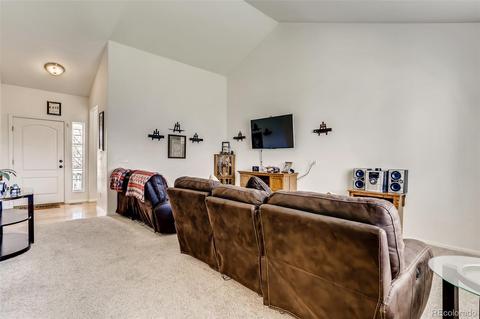 25792 E 5th Pl, Aurora, CO 80018 photo 4