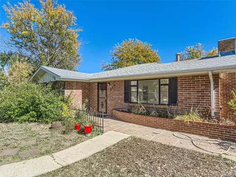 870 S Flower St, Lakewood, CO 80226