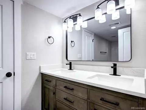 672 Cherry St, Denver, CO 80220 photo 31