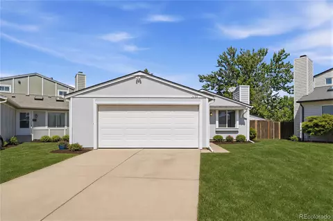 1933 Ensenada Ct, Aurora, CO 80011