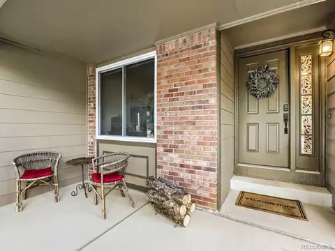 Exterior - 5233 S Espana St, Centennial, CO 80015 photo 2 of 9