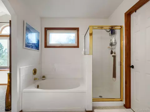 Bath - 5233 S Espana St, Centennial, CO 80015 photo 2 of 3