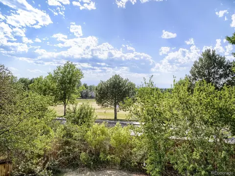 Exterior - 5233 S Espana St, Centennial, CO 80015 photo 3 of 9