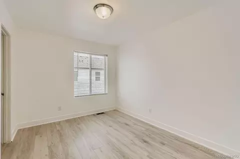 16207 Elk Pl, Denver, CO 80239 photo 9