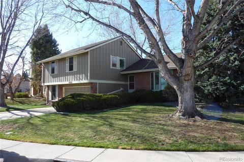 8661 Iris St, Arvada, CO 80005 photo 2