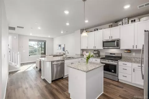 Kitchen - 14933 E Belleview Dr, Aurora, CO 80015 photo 5 of 5