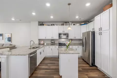 Kitchen - 14933 E Belleview Dr, Aurora, CO 80015 photo 3 of 5