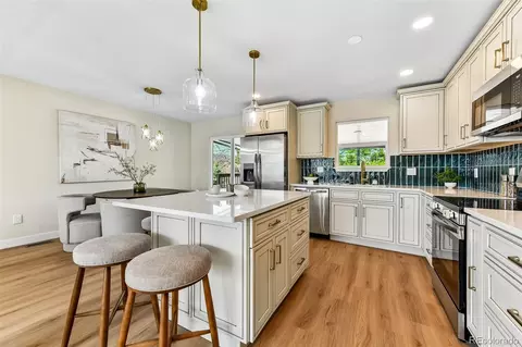 8903 S Balsam St, Littleton, CO 80128