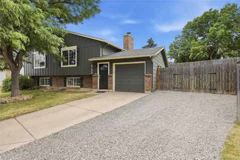 4752 S Field St, Littleton, CO 80123