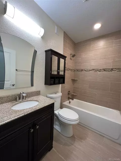 Bath - 6602 S Kellerman Way, Aurora, CO 80016 photo 8 of 8