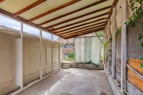 Exterior - 2906 Stuart St, Denver, CO 80212 photo 6 of 8