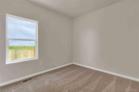 47324 Clover Ave, Bennett, CO 80102 photo 16