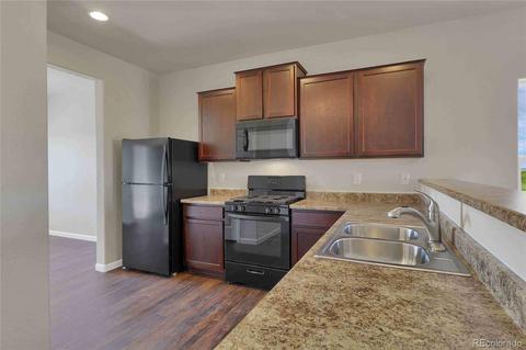 47324 Clover Ave, Bennett, CO 80102 photo 6