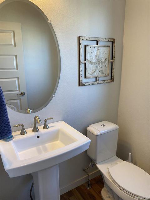 9054 E 49th Pl, Denver, CO 80238 photo 9