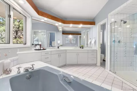 Bath - 5852 Willowbrook Dr, Morrison, CO 80465 photo 3 of 5