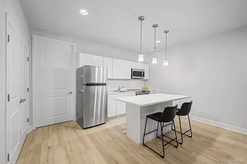 Kitchen - 2025 E 150th Pl, Brighton, CO 80602 photo 7 of 8