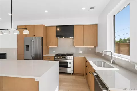 Kitchen - 6429 Quitman Ct, Arvada, CO 80003 photo 3 of 4