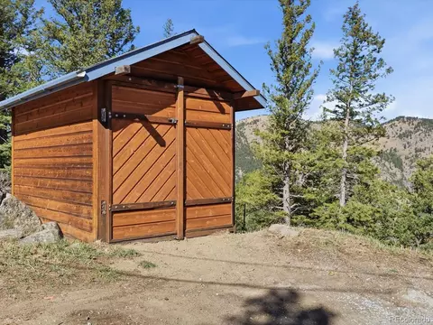 Exterior - 345 Deer Trail Cir, Boulder, CO 80302 photo 3 of 6