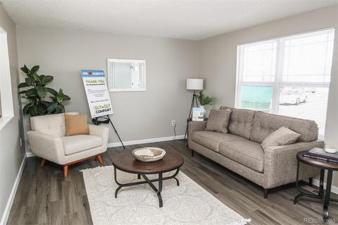 15864 E Amherst Pl, Aurora, CO 80013 photo 3