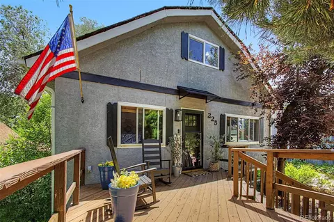 225 N Cedar St, Colorado Springs, CO 80903