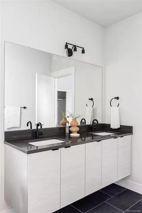 Bath - 3530 W 62nd Pl, Denver, CO 80221 photo 5 of 6