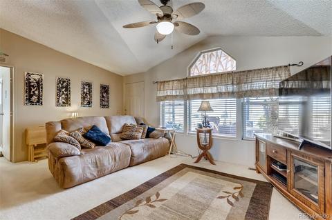 44301 E Iliff Trl, Bennett, CO 80102 photo 3