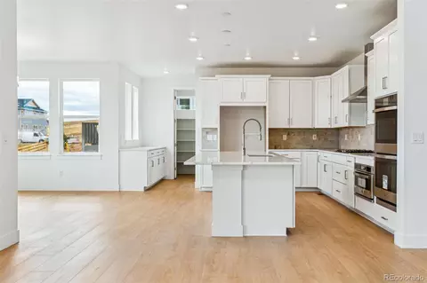 9322 Quaker St, Arvada, CO 80007 photo 17