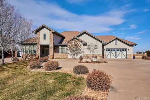 2483 W Peakview Ct, Littleton, CO 80120