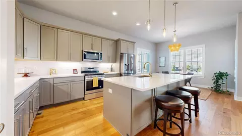 6781 S Valleyhead Ct, Aurora, CO 80016 photo 9