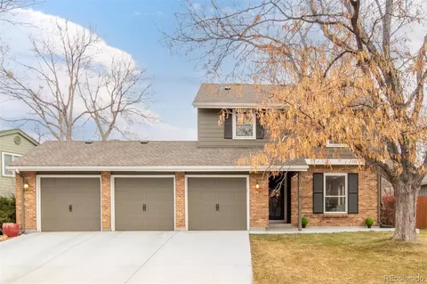 8018 S Quince Cir, Centennial, CO 80112