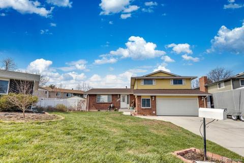 6871 Gray Dr, Arvada, CO 80003 photo 2