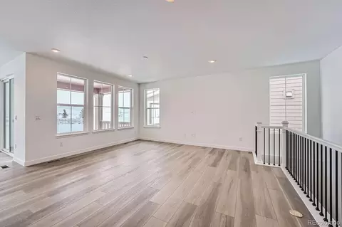 24412 Evans Dr, Aurora, CO 80018 photo 2