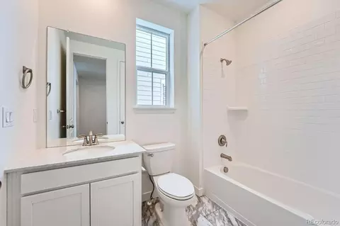 24412 Evans Dr, Aurora, CO 80018 photo 9