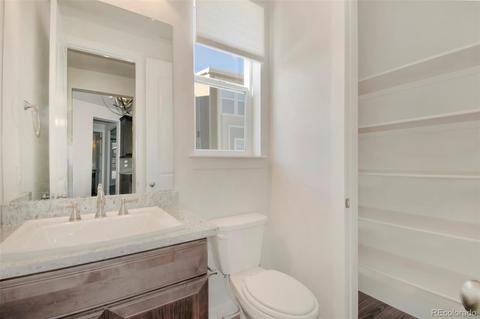 15771 E Broncos Pl, Centennial, CO 80112 photo 16