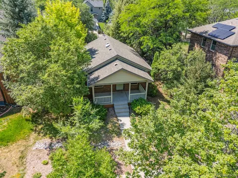 Exterior - 203 E Colorado Ave, Berthoud, CO 80513 photo 2 of 11