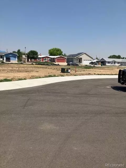 30 Johnson Ct, Keenesburg, CO 80643