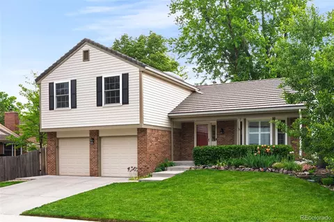9502 W Hialeah Pl, Littleton, CO 80123