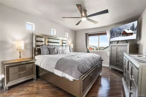 18651 E 53rd Ave, Denver, CO 80249 photo 4