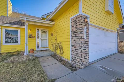4386 Sable St, Denver, CO 80239 photo 3