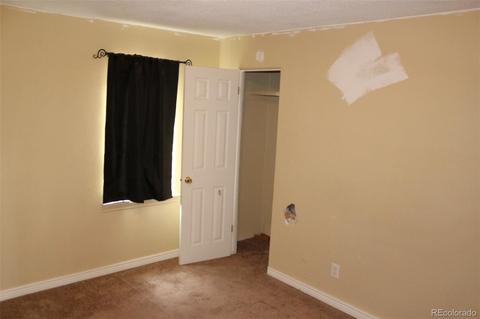 1172 Newark St, Aurora, CO 80010 photo 7