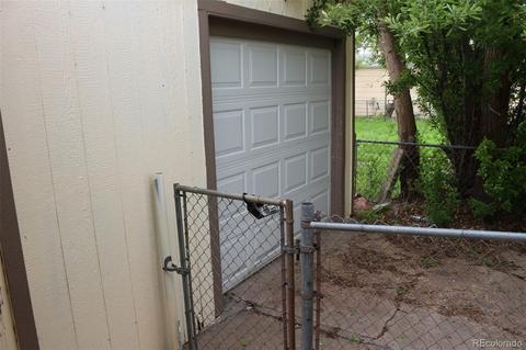 1172 Newark St, Aurora, CO 80010 photo 33